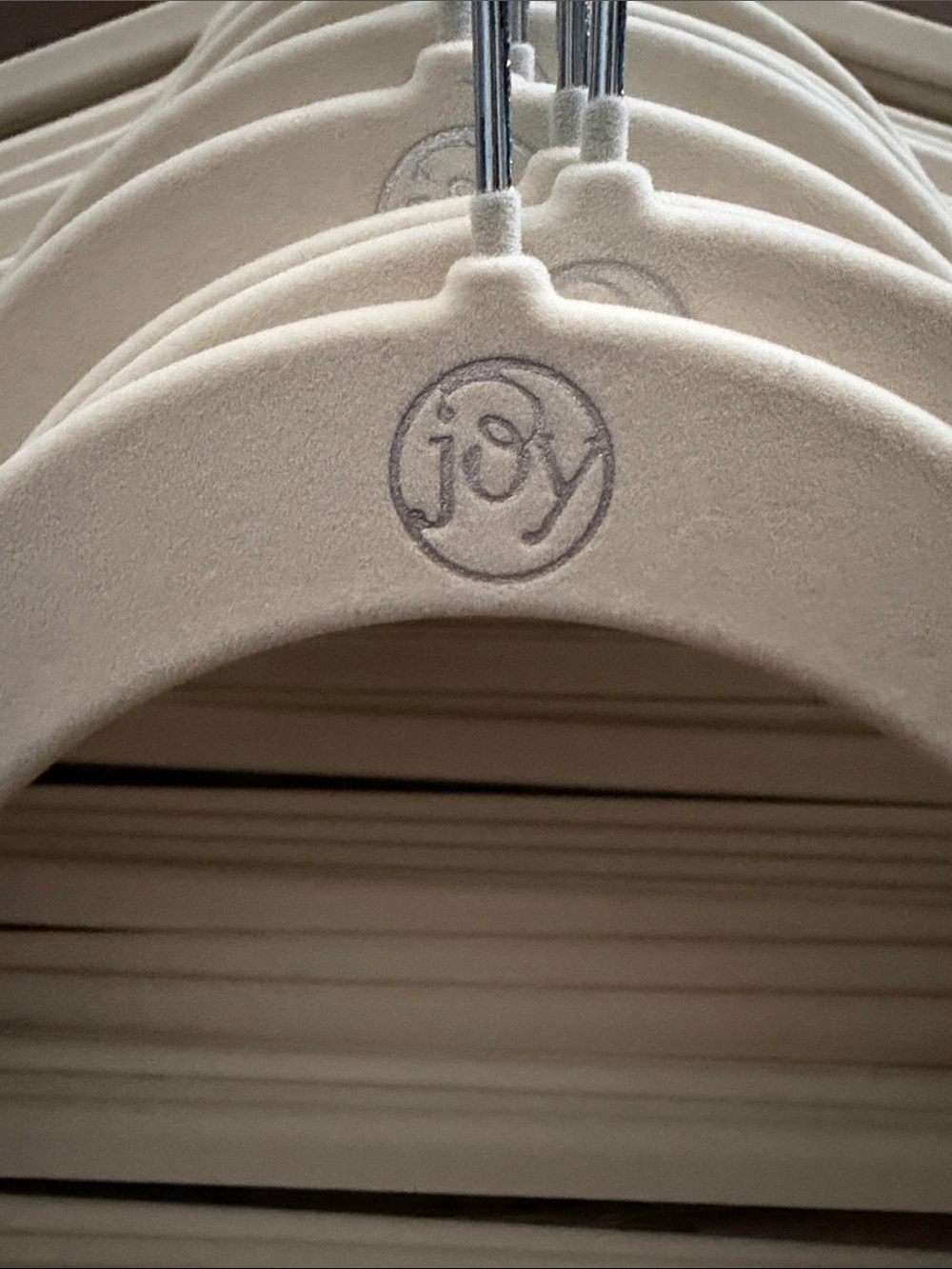 40 Joy Mangano Antimicrobial Velvet Nonslip Hangers - Picture 2 of 2